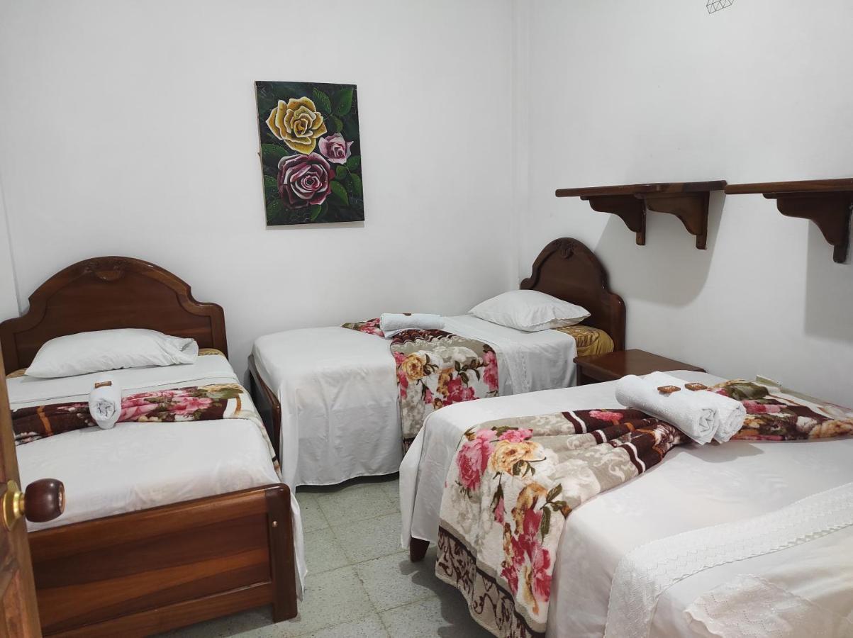 Hotel Barajas Jardín Dış mekan fotoğraf