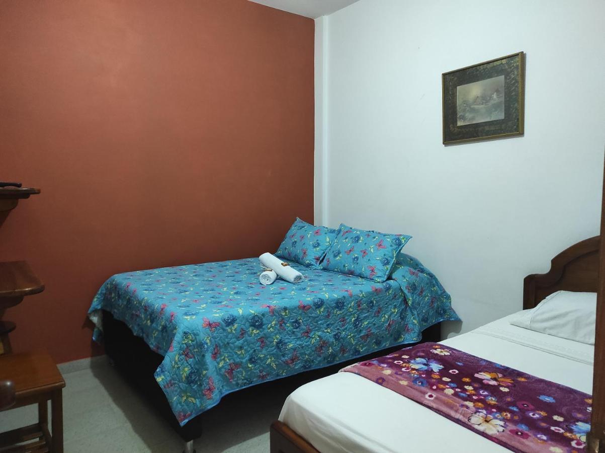 Hotel Barajas Jardín Dış mekan fotoğraf