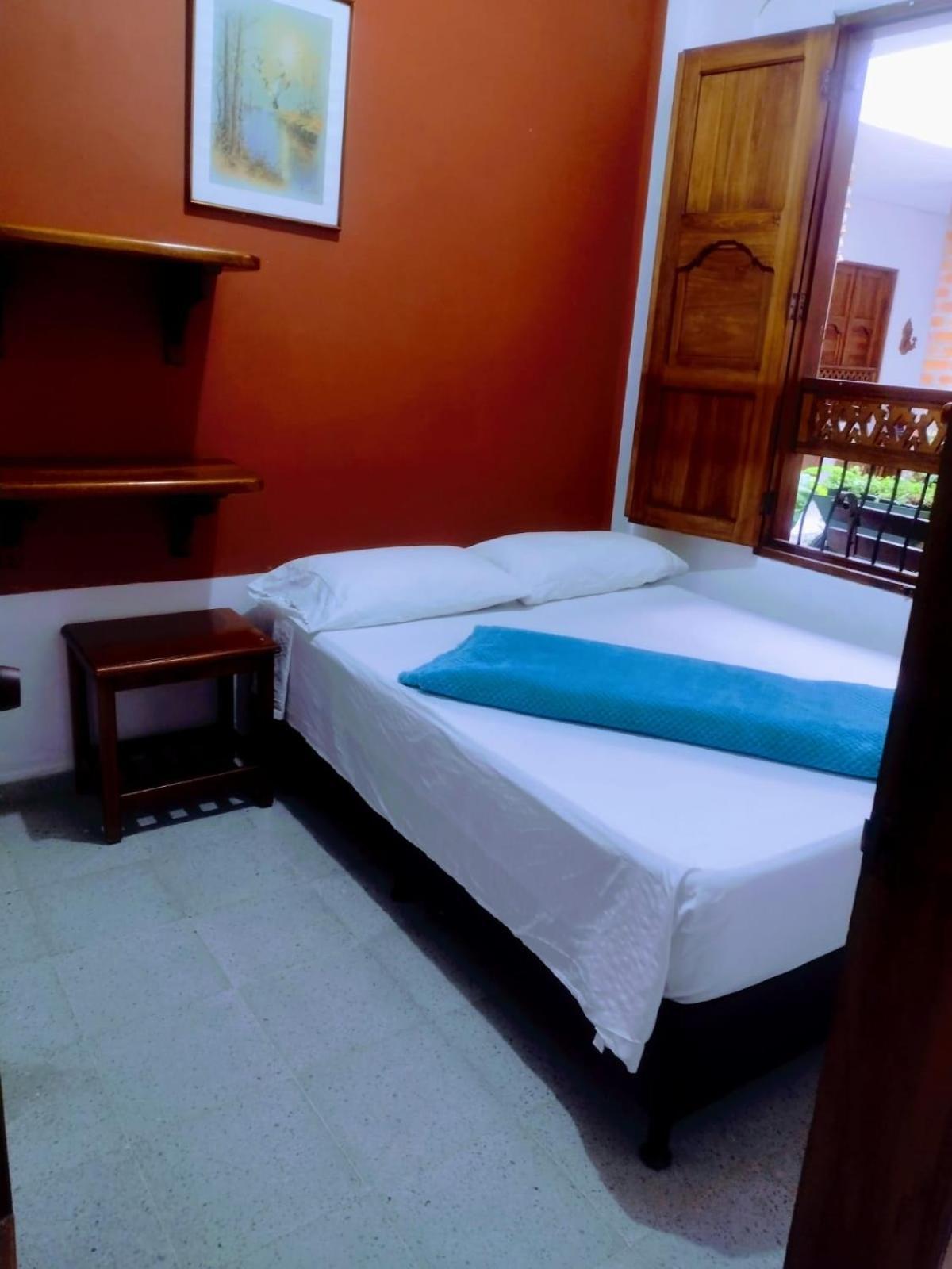 Hotel Barajas Jardín Dış mekan fotoğraf