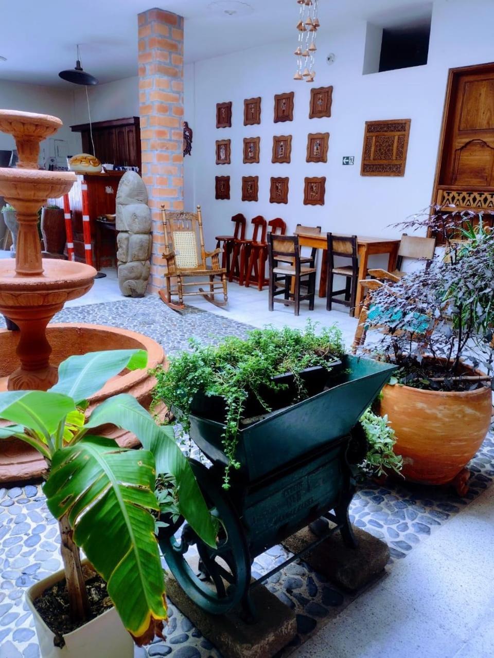 Hotel Barajas Jardín Dış mekan fotoğraf